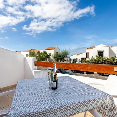 Port Royale 141, Bright Apartment, Heated Pool