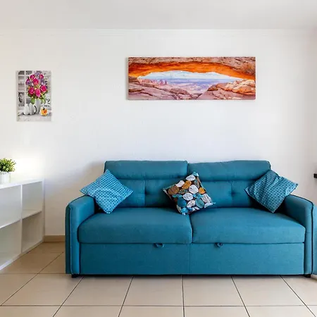 Port Royale 141, Bright Apartment, Heated Pool Apartamento